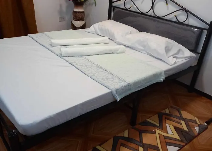 3rd And Try Travelers And House Aparthotel Manila